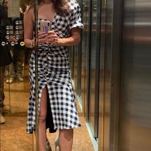 Meet your Posher, Vale